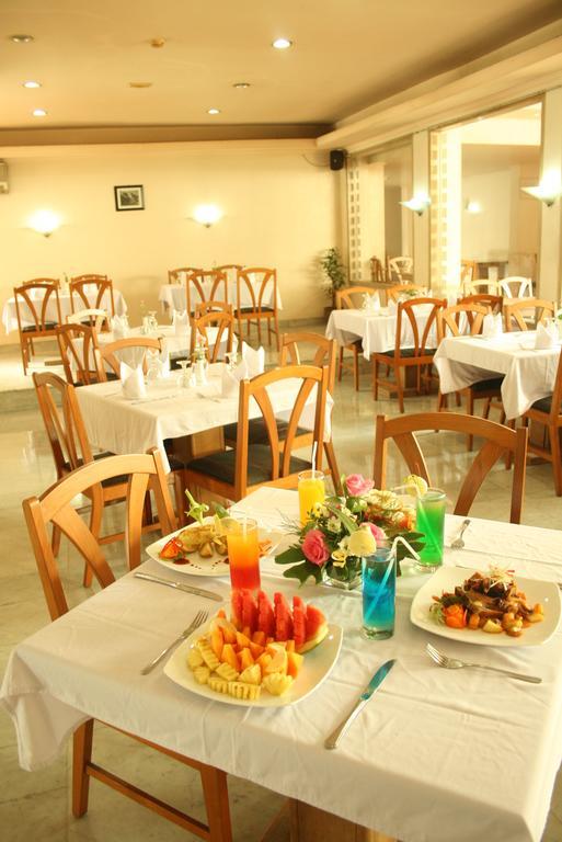 Hotel Royal Palace Μπαντούνγκ Εξωτερικό φωτογραφία